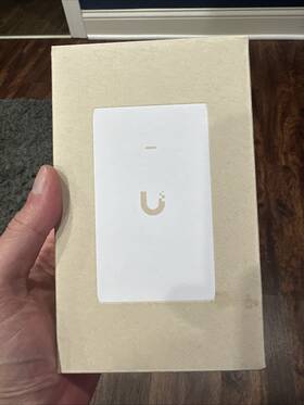 Ubiquiti 810084691755 Unifi Poe Adapter U-poe